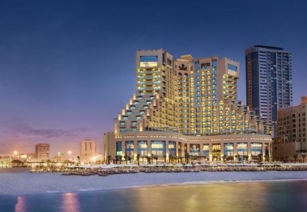 FAIRMONT AJMAN 5*